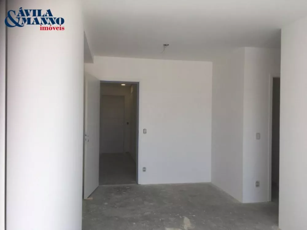 Apartamento à venda com 2 quartos, 70m² - Foto 4