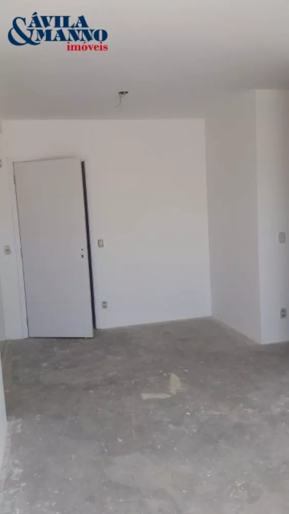 Apartamento à venda com 2 quartos, 70m² - Foto 3