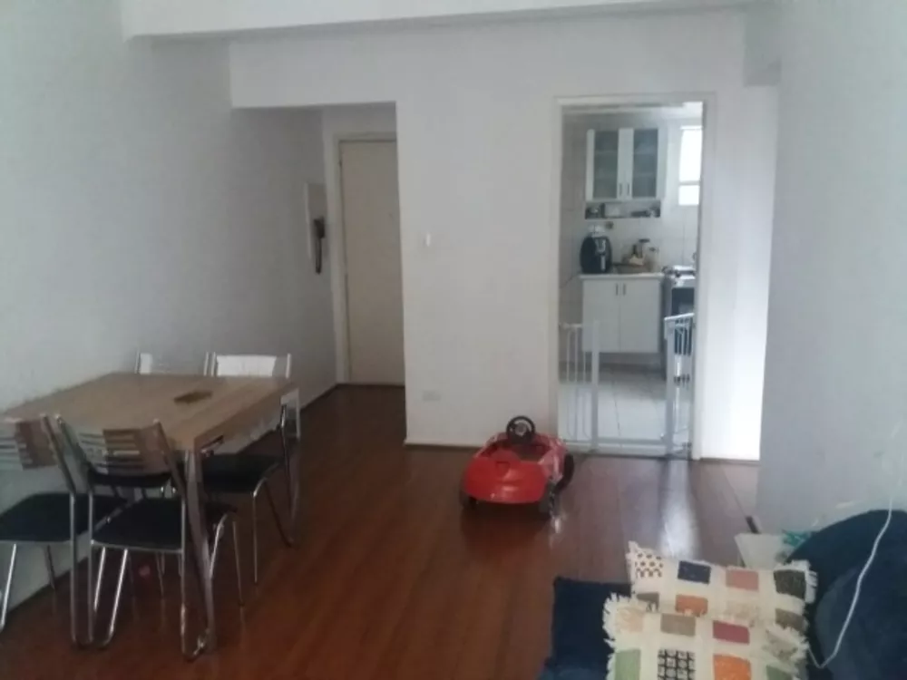 Apartamento à venda com 2 quartos, 72m² - Foto 3