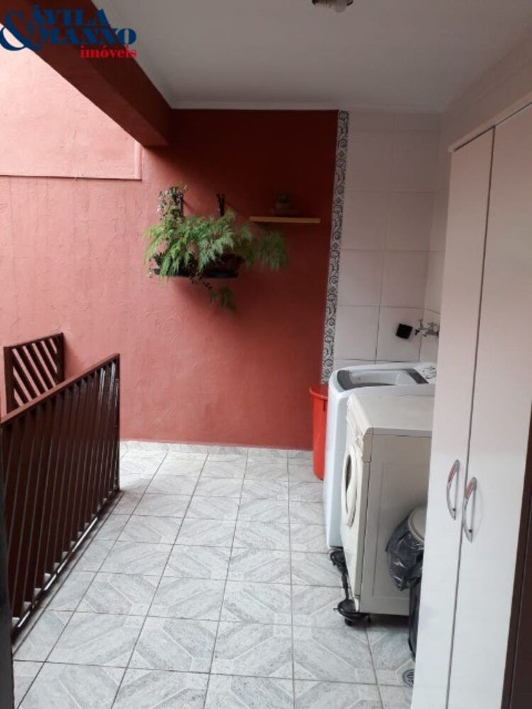 Sobrado à venda com 3 quartos, 223m² - Foto 8