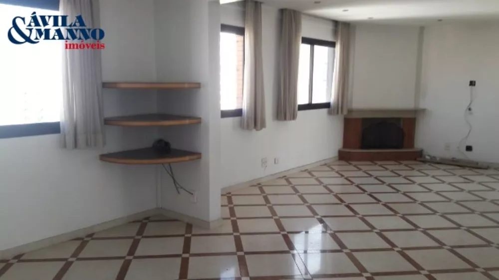 Apartamento, 3 quartos, 226 m² - Foto 2