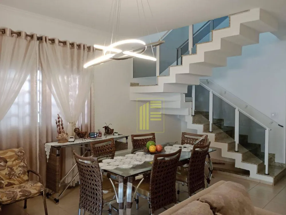 Casa, 3 quartos, 371 m² - Foto 5