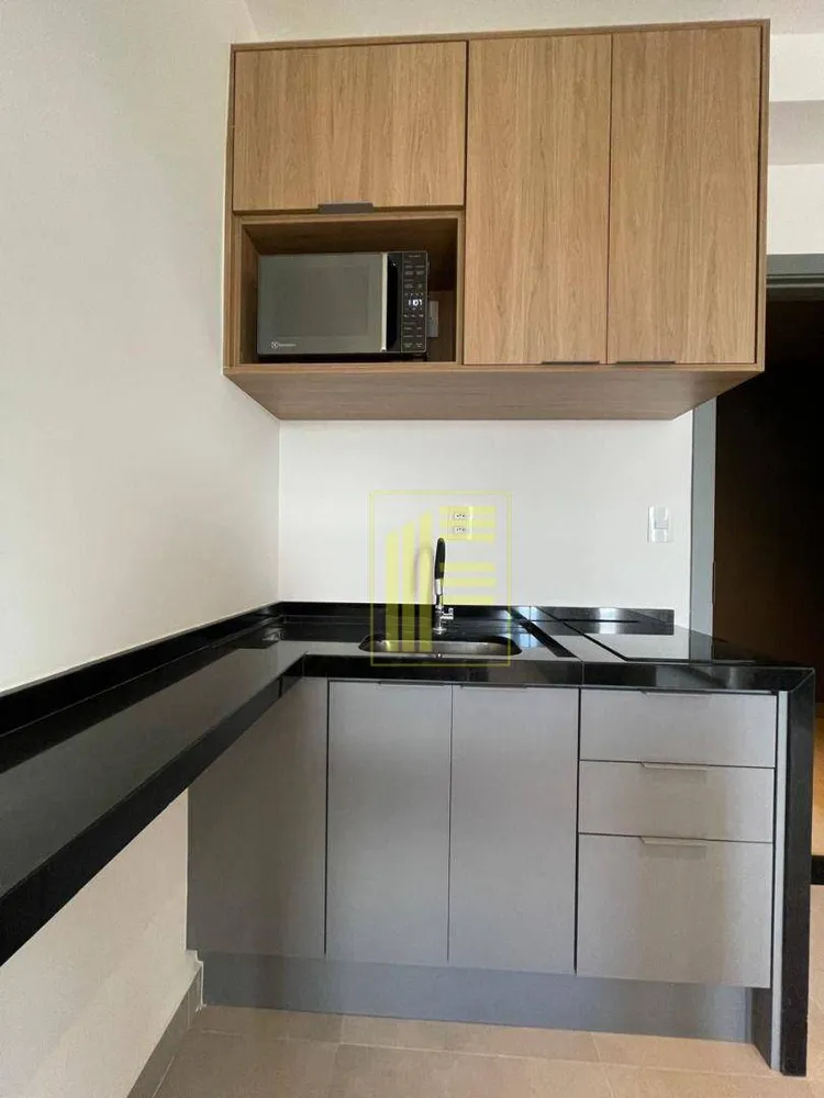 Apartamento, 1 quarto, 32 m² - Foto 2