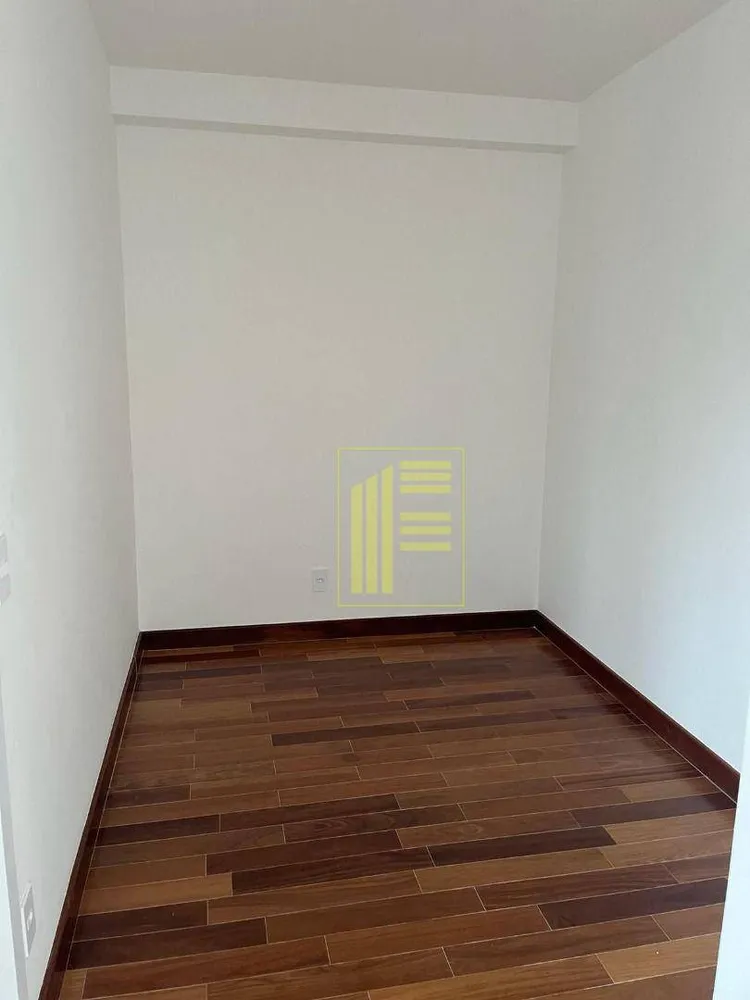 Apartamento, 3 quartos, 197 m² - Foto 2