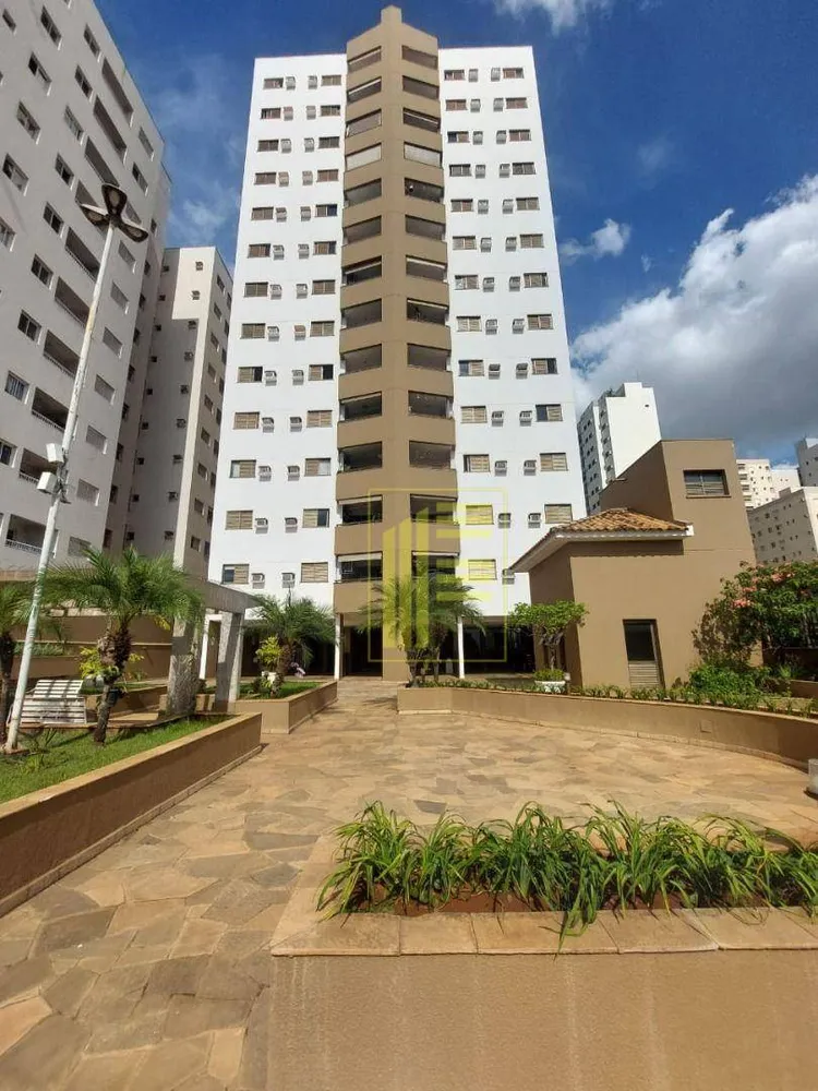 Apartamento, 3 quartos, 120 m² - Foto 1