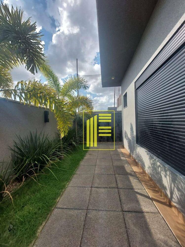 Casa de Condomínio para alugar com 3 quartos, 231m² - Foto 6