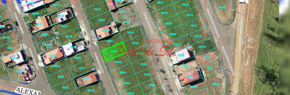 Terreno à venda, 200m² - Foto 1