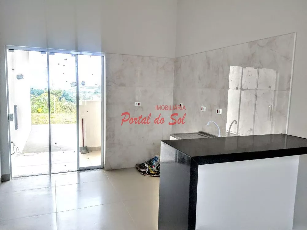 Casa, 2 quartos, 82 m² - Foto 1