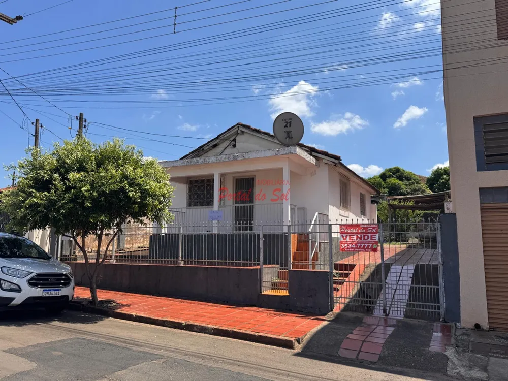 Casa, 3 quartos, 98 m² - Foto 1
