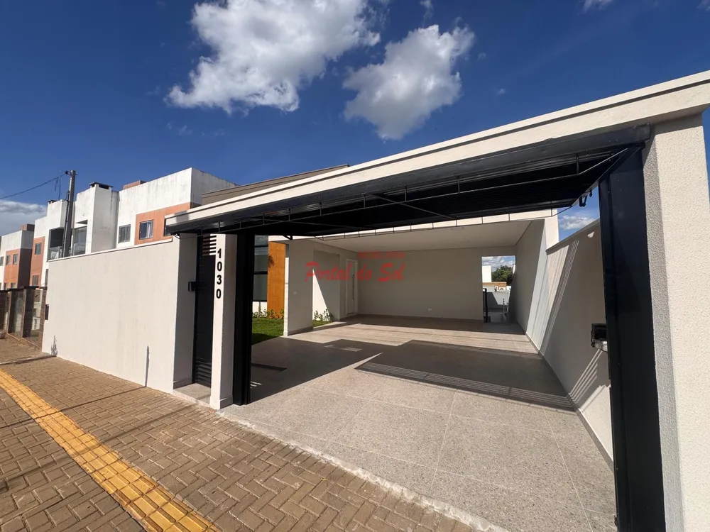 Casa, 3 quartos, 221 m² - Foto 1
