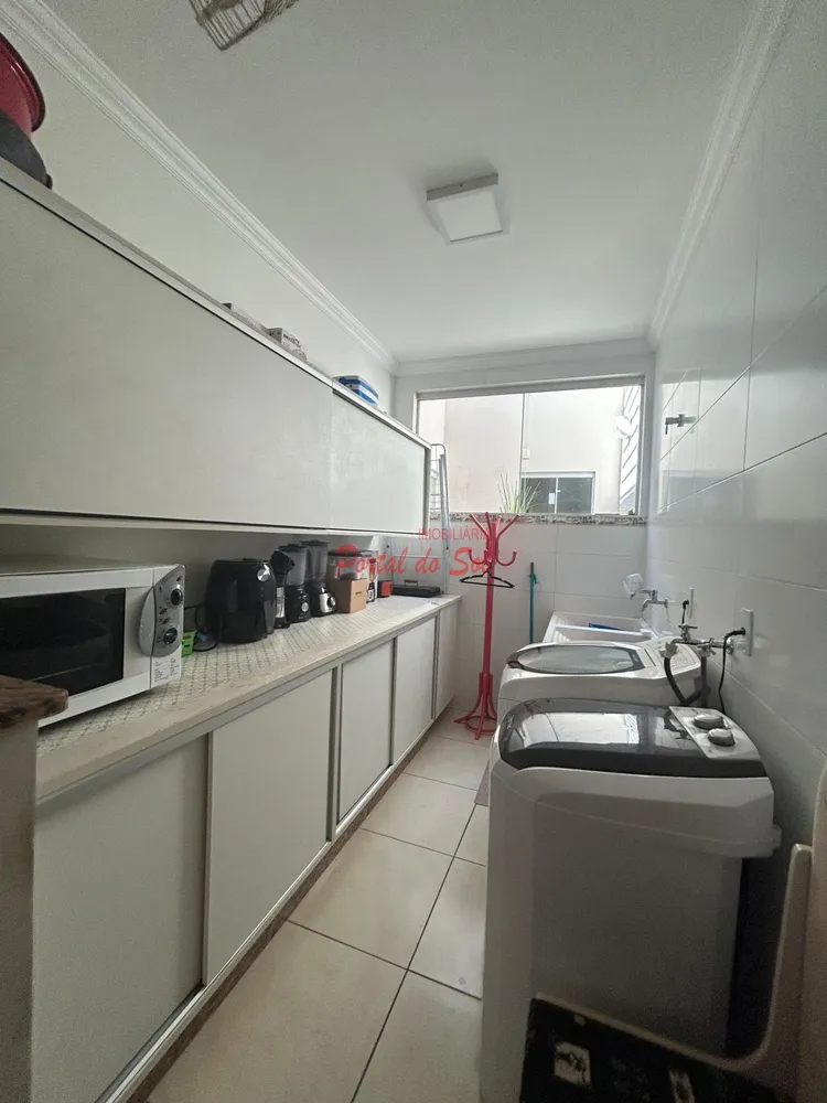 Casa, 3 quartos, 229 m² - Foto 7