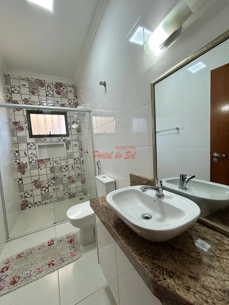 Casa, 3 quartos, 229 m² - Foto 8