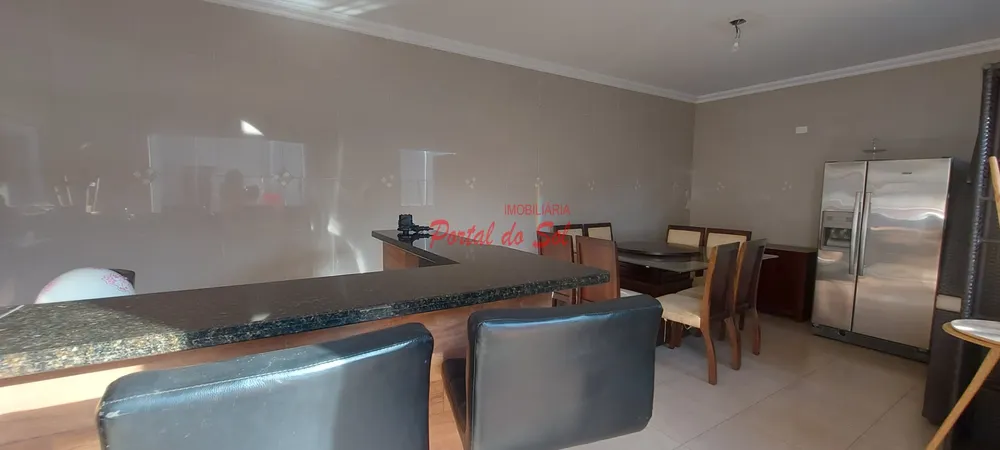 Casa, 3 quartos, 225 m² - Foto 10