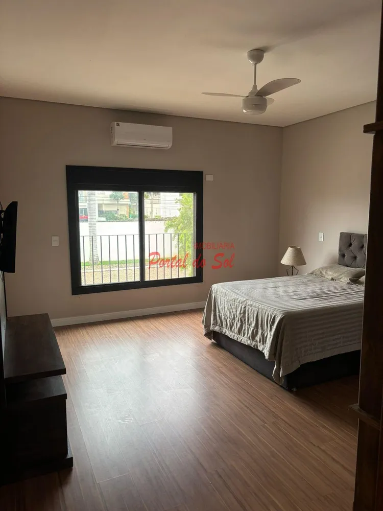 Casa, 3 quartos, 240 m² - Foto 10