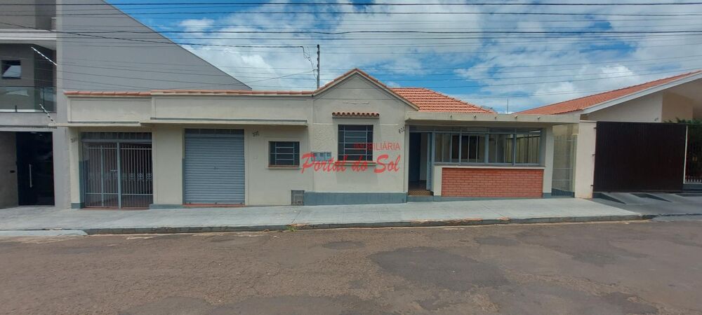 Casa, 3 quartos, 250 m² - Foto 2