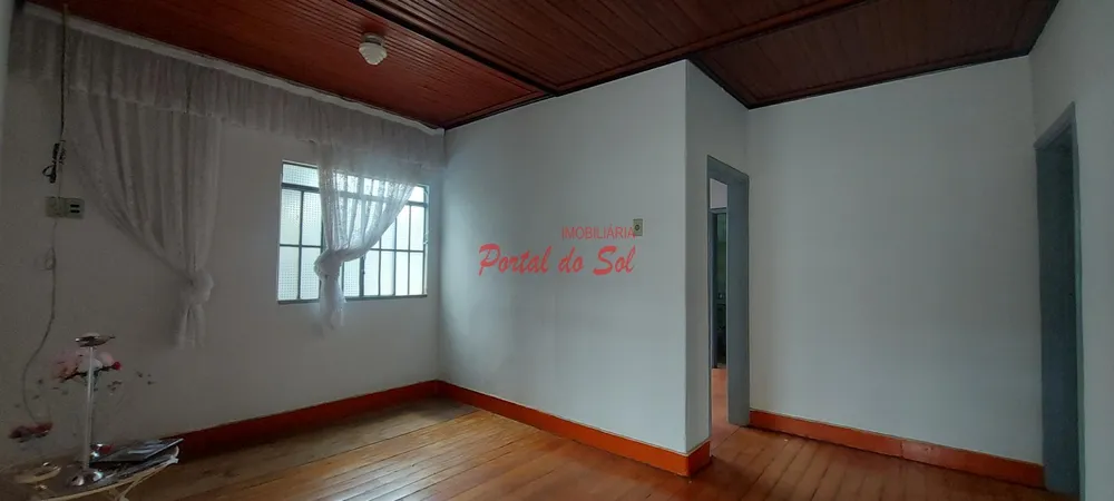 Casa, 3 quartos, 250 m² - Foto 2