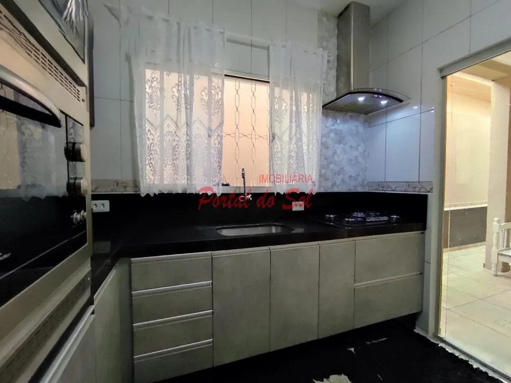 Casa, 3 quartos, 176 m² - Foto 6