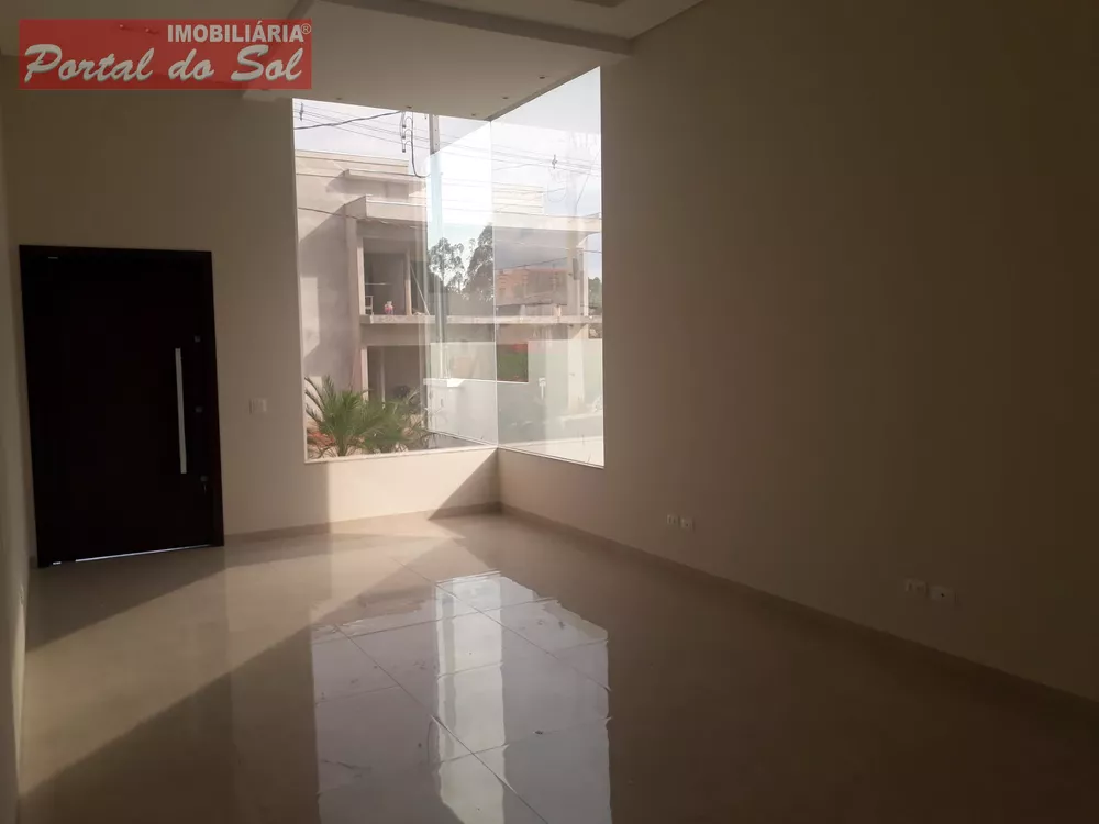 Casa, 3 quartos, 199 m² - Foto 2