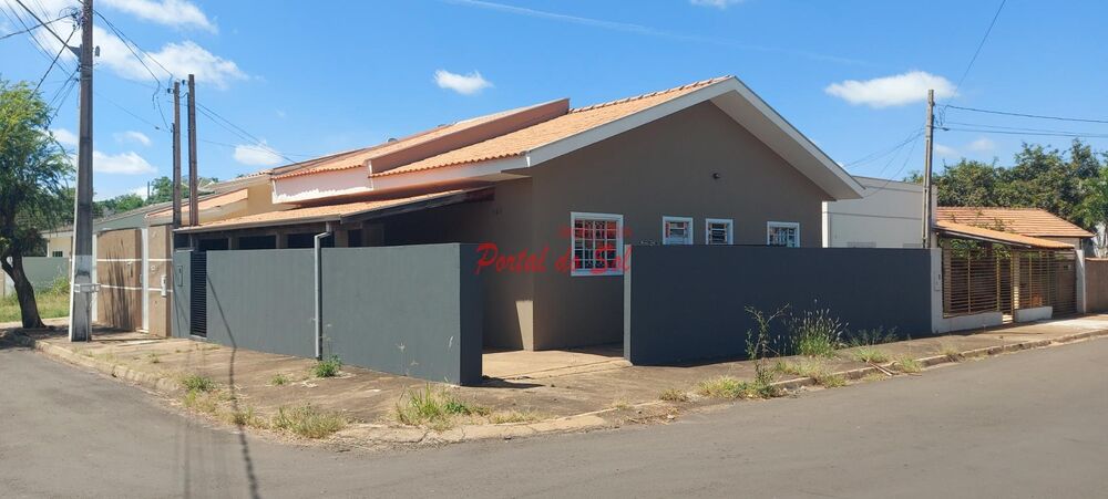 Casa, 3 quartos - Foto 1