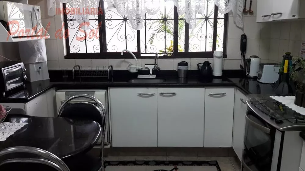 Casa, 3 quartos, 231 m² - Foto 7