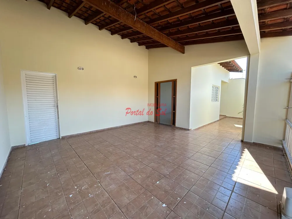 Casa, 5 quartos, 282 m² - Foto 2