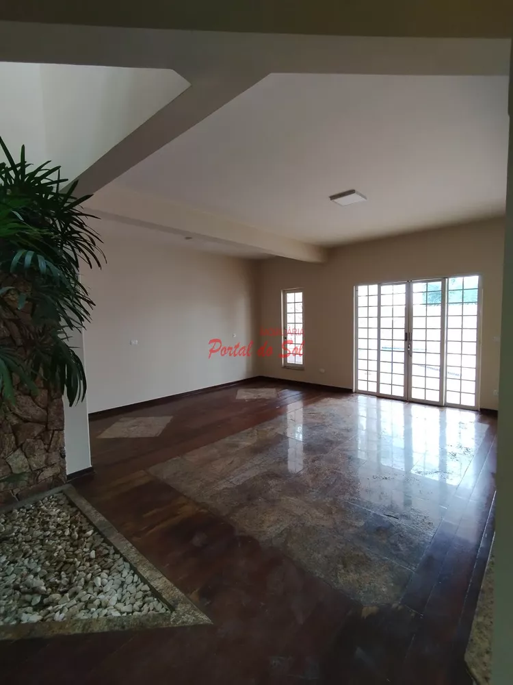 Sobrado, 4 quartos, 289 m² - Foto 1