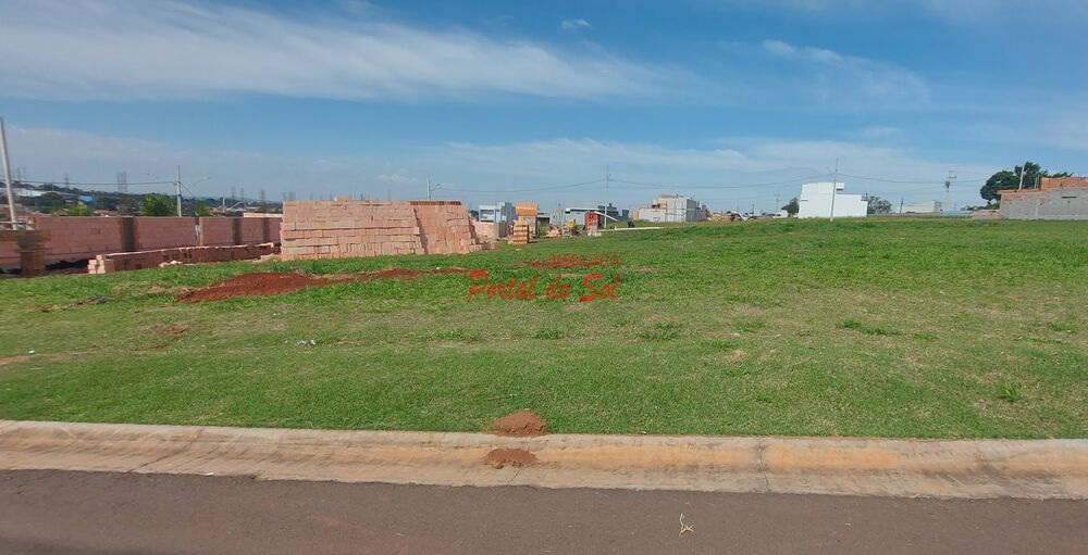 Terreno, 327 m² - Foto 1
