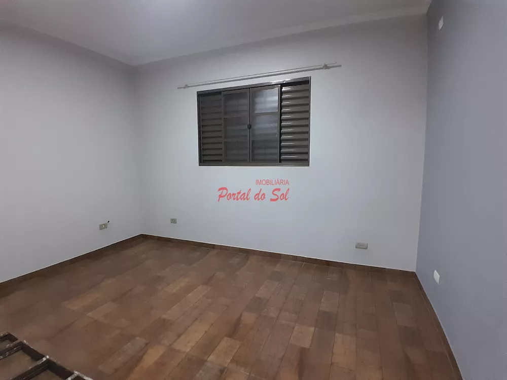 Casa, 3 quartos, 181 m² - Foto 1