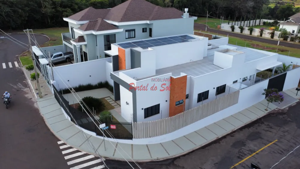 Casa, 3 quartos, 229 m² - Foto 2