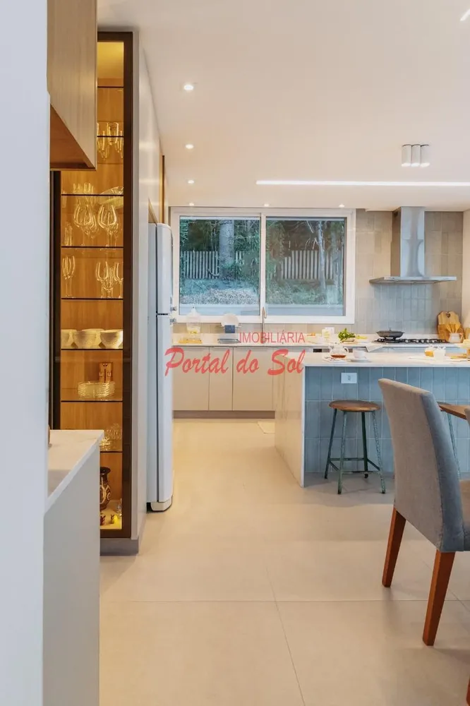 Sobrado, 3 quartos, 270 m² - Foto 14