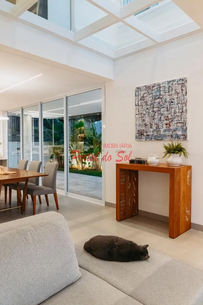 Sobrado, 3 quartos, 270 m² - Foto 16