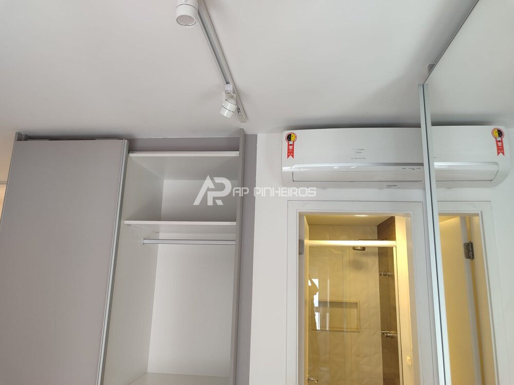 Apartamento para alugar com 1 quarto, 43m² - Foto 13