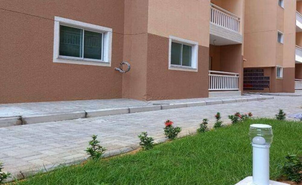 Apartamento à venda com 2 quartos, 48m² - Foto 4