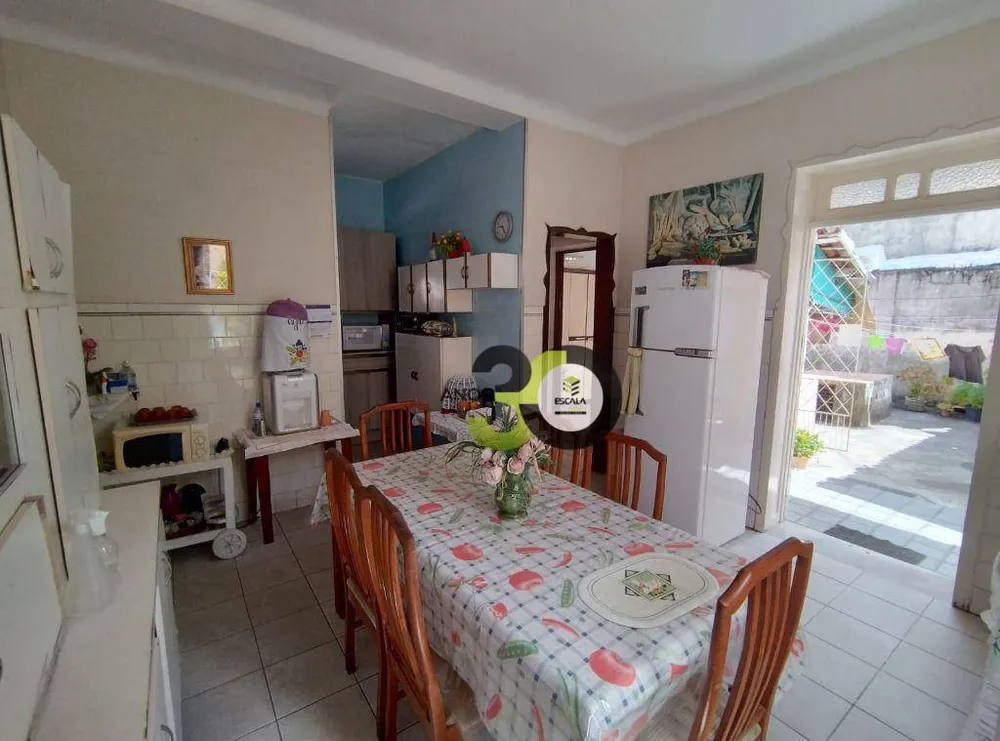 Casa, 5 quartos, 262 m² - Foto 4
