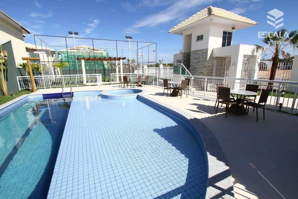 Casa de Condomínio à venda com 3 quartos, 117m² - Foto 1