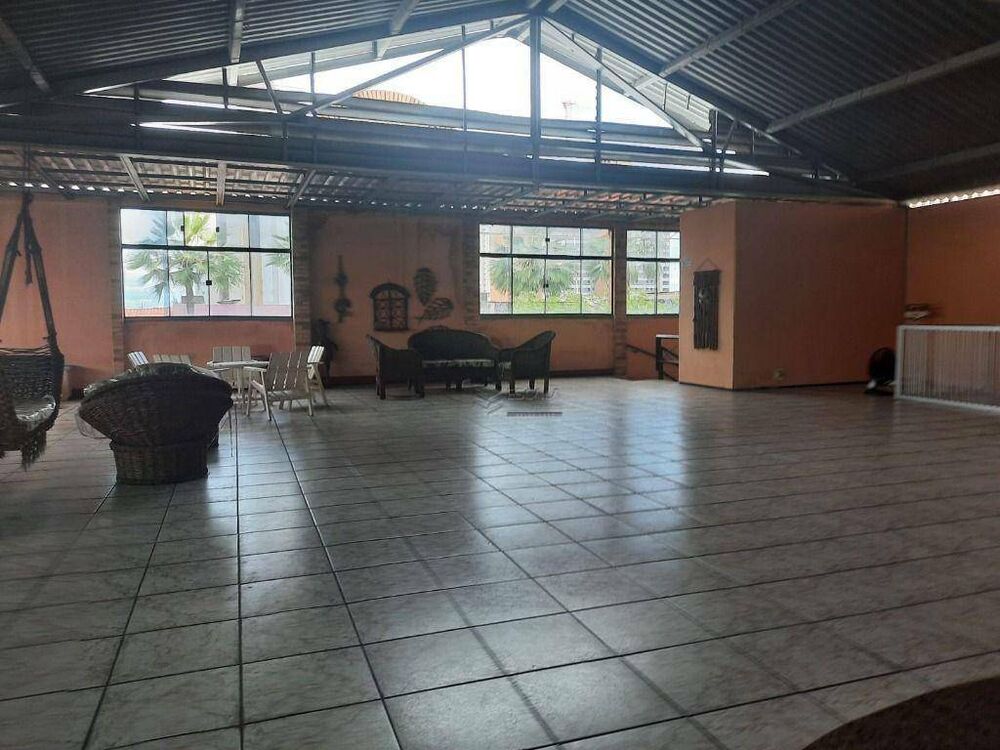 Prédio Inteiro à venda, 1800m² - Foto 4