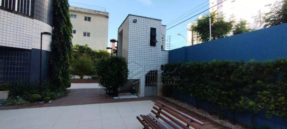 Apartamento à venda com 3 quartos, 124m² - Foto 3