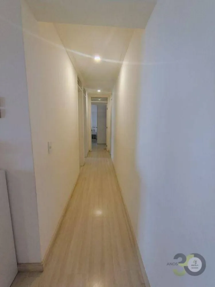 Apartamento, 3 quartos, 140 m² - Foto 2