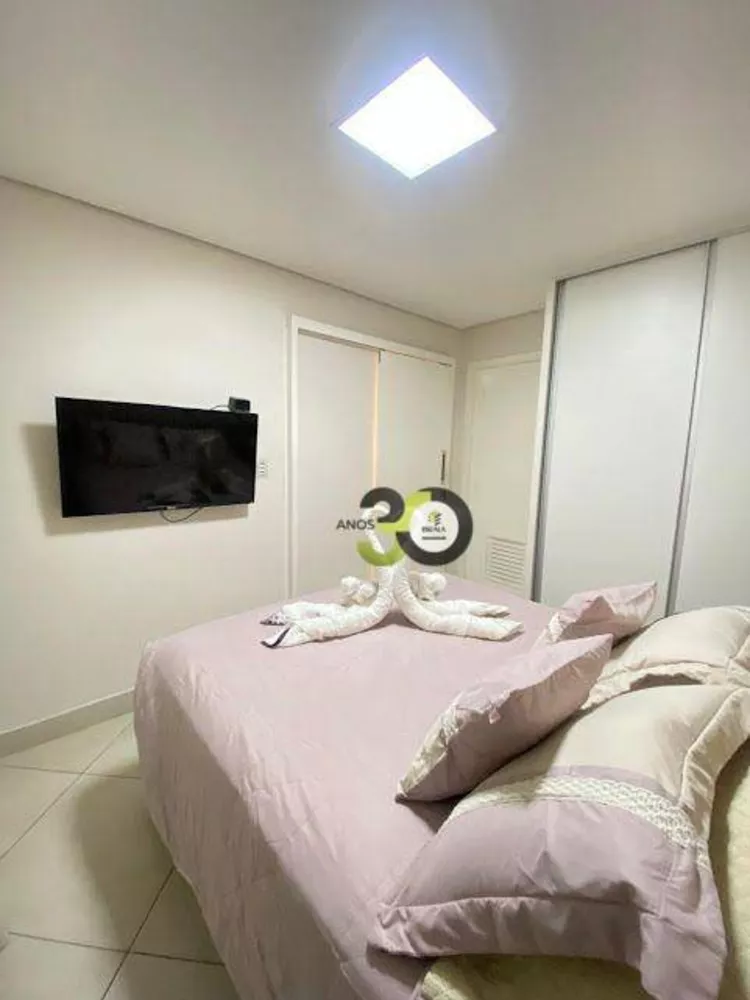 Apartamento à venda com 2 quartos, 66m² - Foto 4