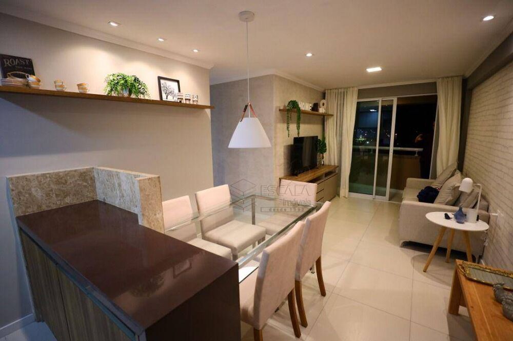 Apartamento à venda com 3 quartos, 71m² - Foto 1