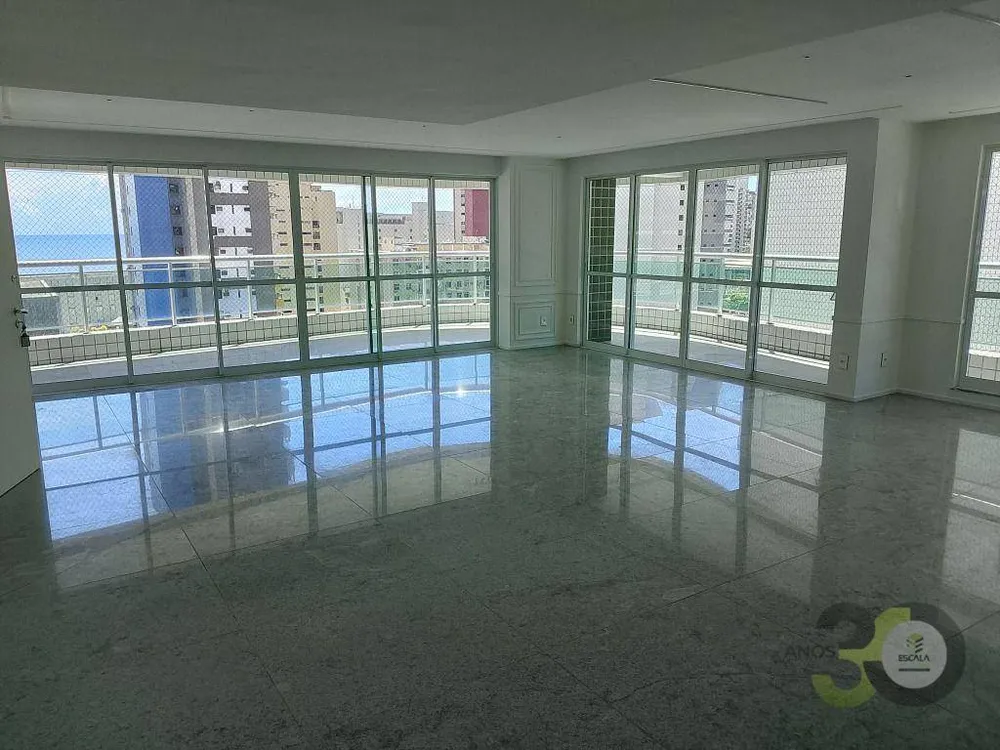 Apartamento, 3 quartos, 260 m² - Foto 1