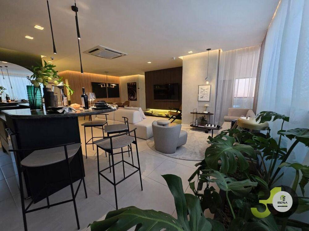 Apartamento, 3 quartos, 121 m² - Foto 2