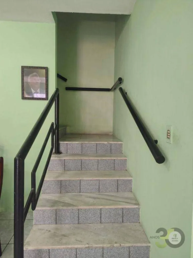 Casa, 5 quartos, 282 m² - Foto 2