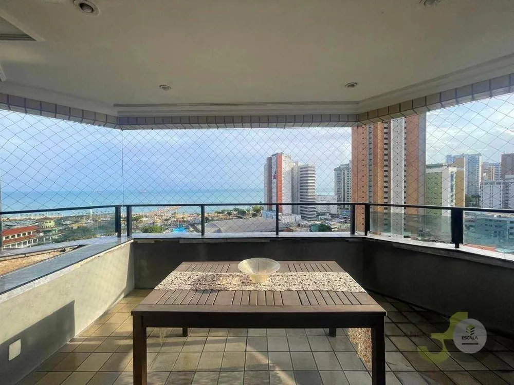 Apartamento, 4 quartos, 251 m² - Foto 1
