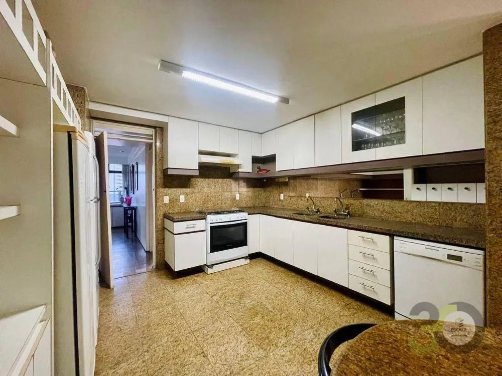 Apartamento, 4 quartos, 251 m² - Foto 4