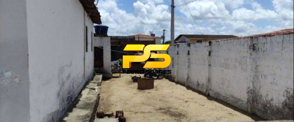 Casa à venda com 3 quartos, 100m² - Foto 3