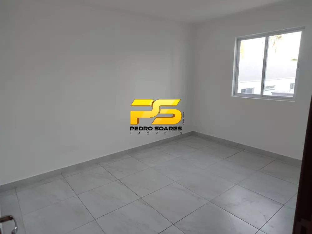 Casa à venda com 3 quartos, 141m² - Foto 3