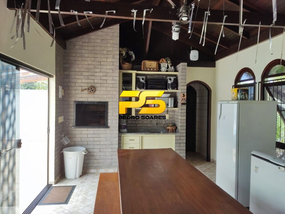 Casa à venda com 5 quartos, 2000m² - Foto 3