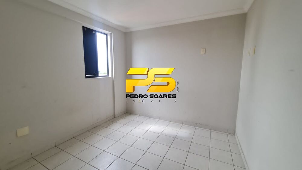 Apartamento à venda com 3 quartos, 110m² - Foto 4