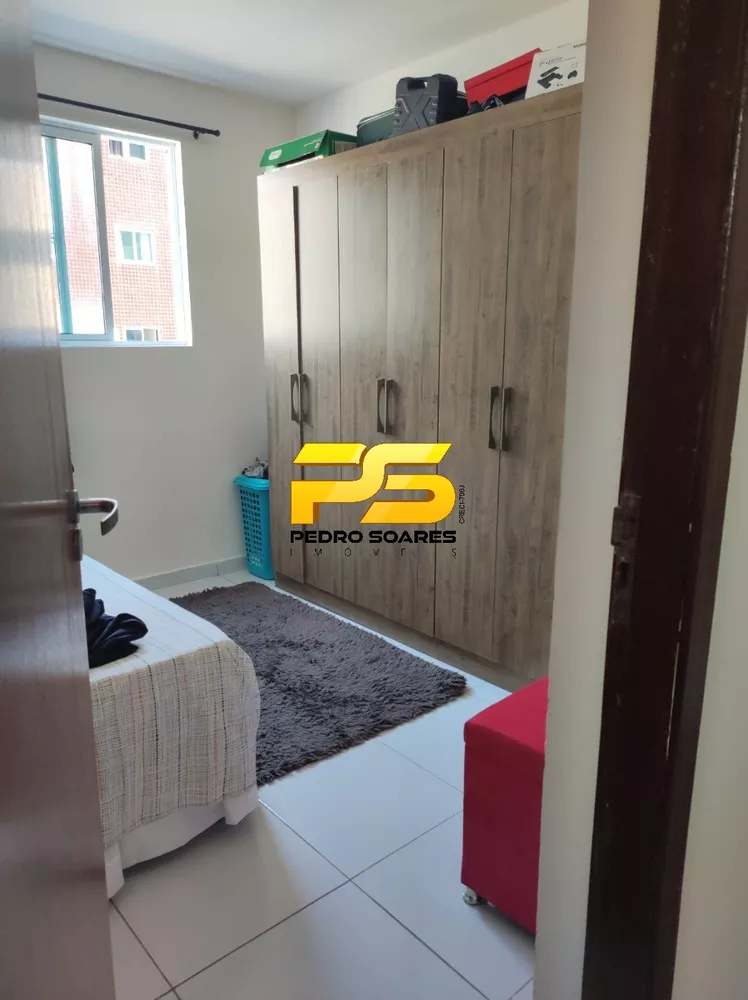 Apartamento à venda com 2 quartos, 60m² - Foto 2